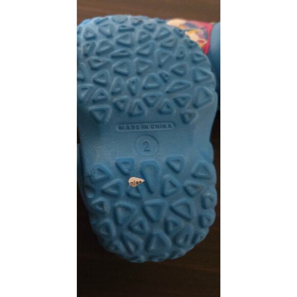 Unicorn slip ons - Picture 3 of 3